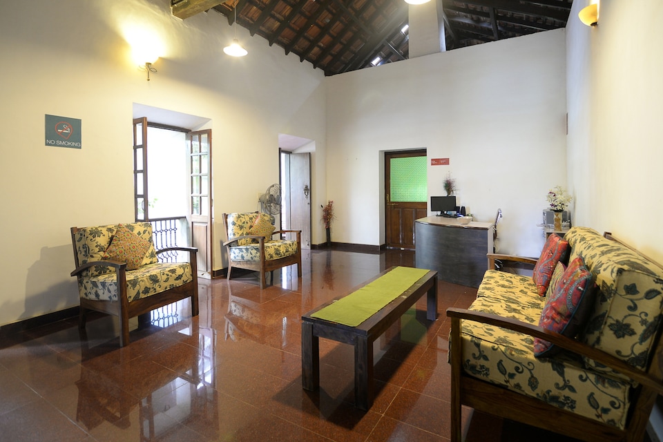 OYO Villas 119 Candolim Heritage 6 BHK, Candolim Goa, Goa
