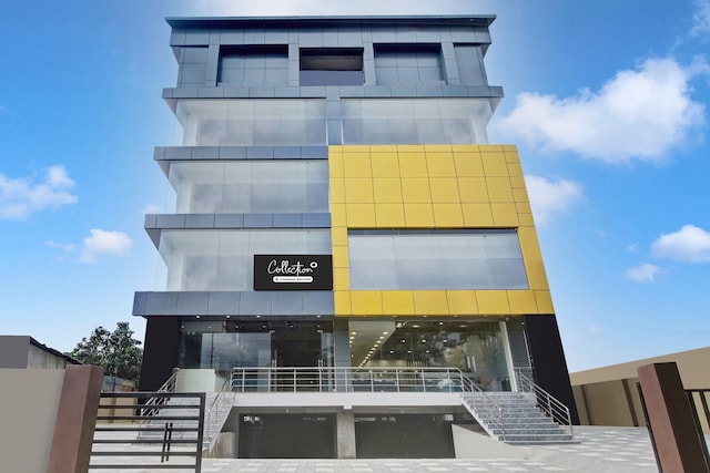 Super Collection O Guwahati ISBT