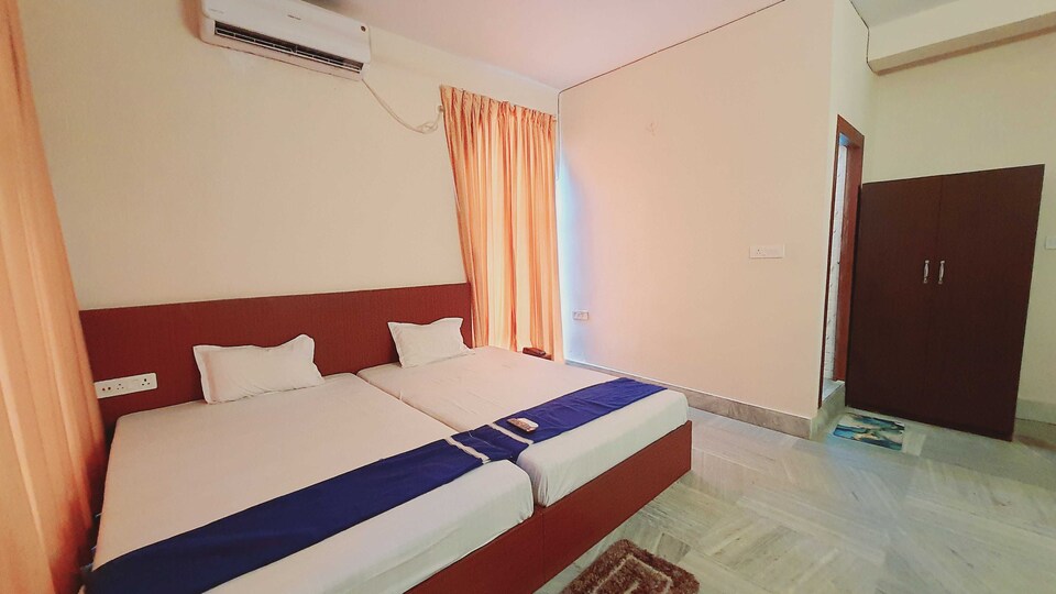 OYO 827447 The Moonlight, Salt Lake Kolkata, Kolkata