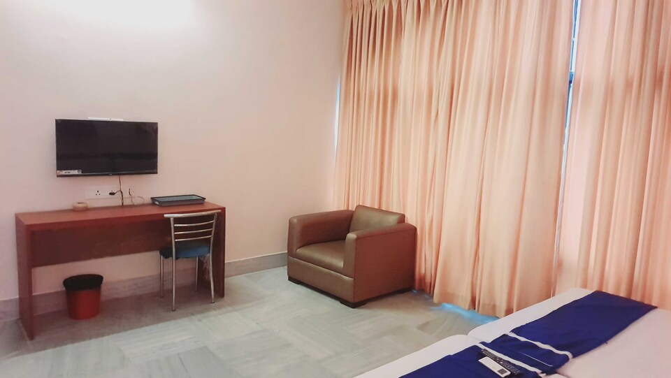 OYO 827447 The Moonlight, Salt Lake Kolkata, Kolkata