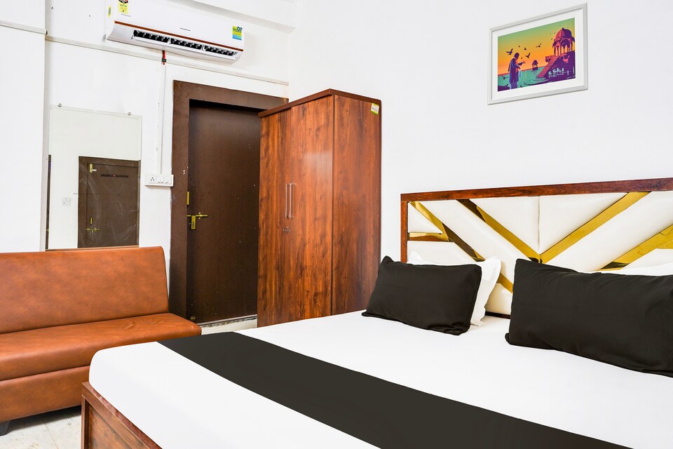 Hotel O Aayansh Palace, MP Nagar Bhopal, Bhopal