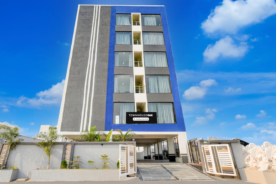 Super Townhouse Oak Nagole Metro Station Formerly  Saka Arcade, Uppal - Ghatkesar, Hyderabad