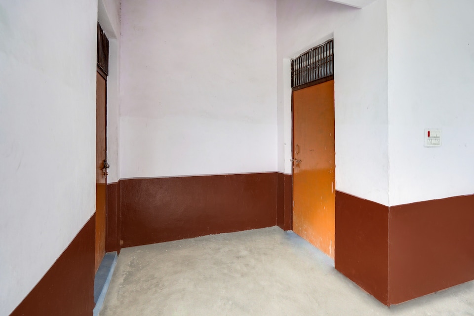 OYO 827508 Siddhi Vinayak Farms, Hathras, Hathras