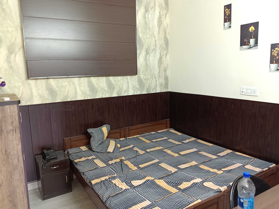 OYO 827553 Cozy Suits, Kharar, Kharar