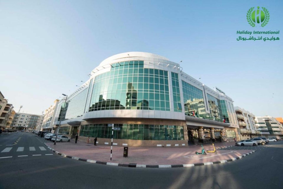 Sunday Hotel Holiday international Dubai  , Bur Dubai, Dubai