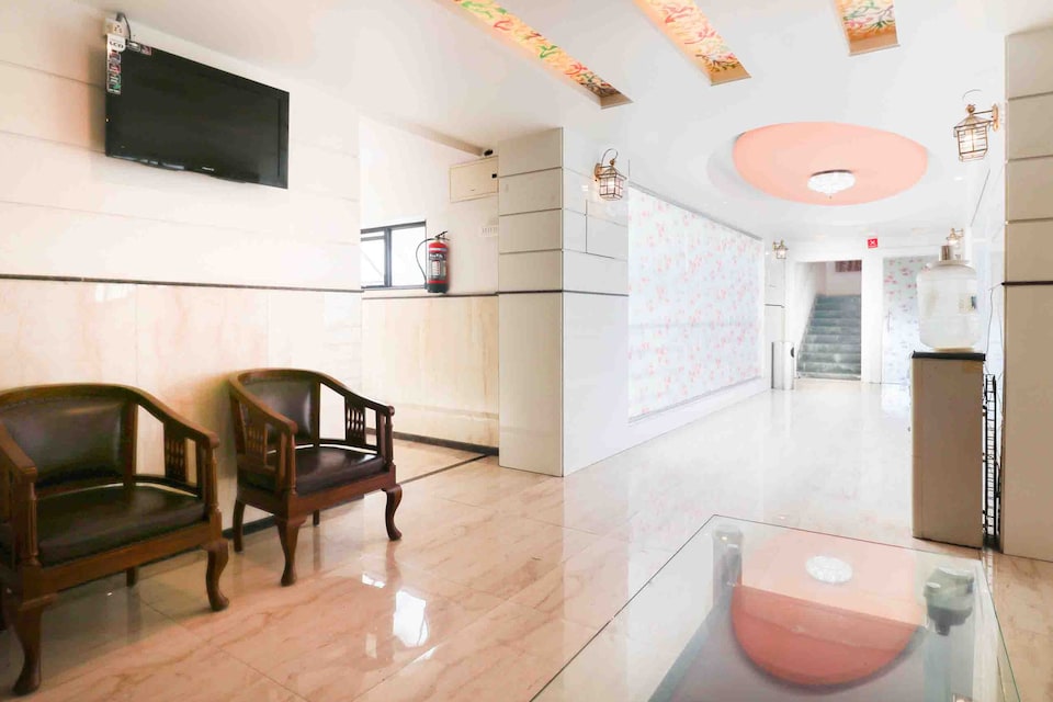 Capital O 11207 Gharonda Residency, Pimpri Pune, Pune