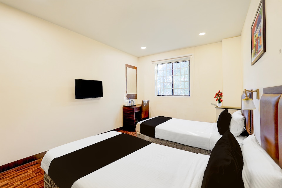 Townhouse Porur Formerly Welcome Inn, Porur Chennai, Chennai