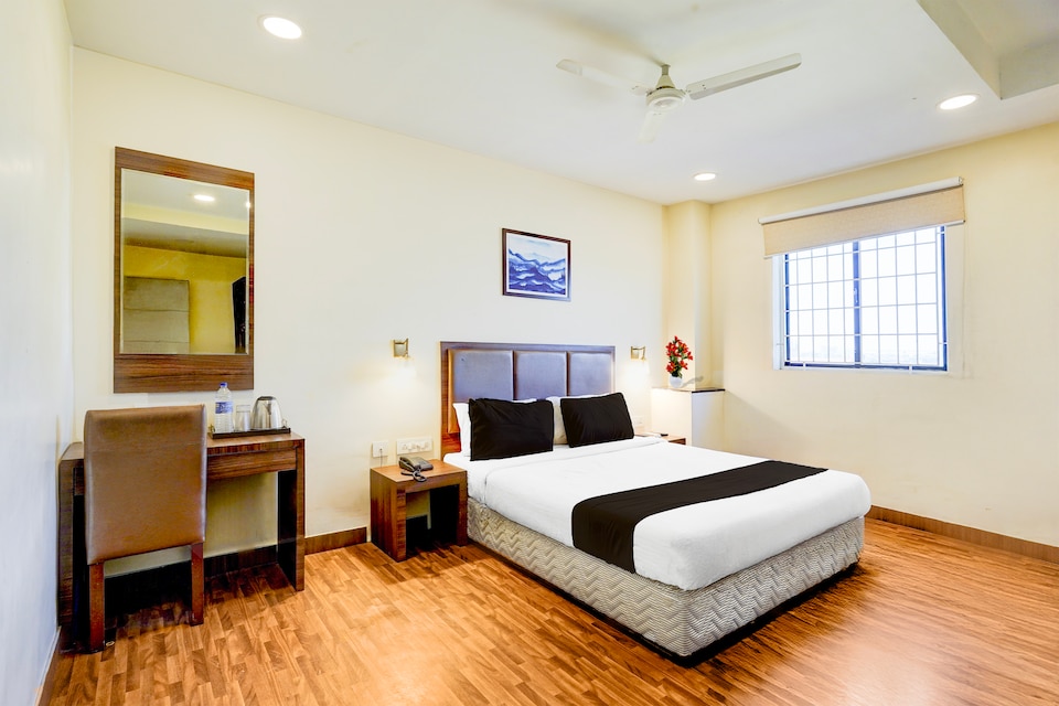 Townhouse Porur Formerly Welcome Inn, Porur Chennai, Chennai