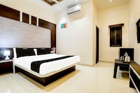 Hotel O Yuvraj Dhage Plot Shivshakti Maidan