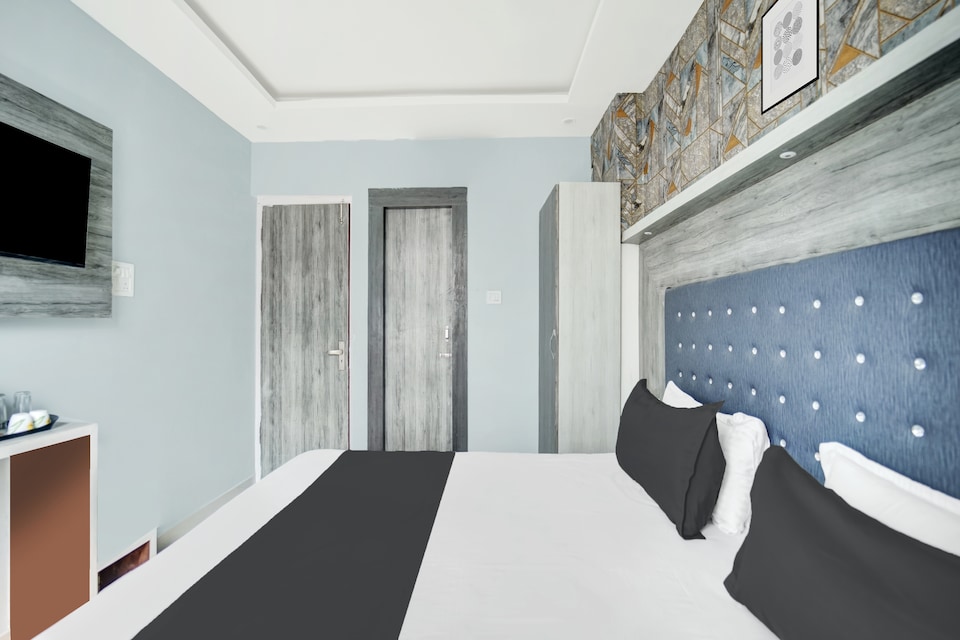 Hotel O The Happy Palace Hotel, Bailey Road, Patna