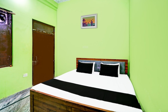 Hotel O Royal Happy Guest House