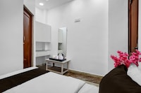 Hotel O Iskcon Temple Rohini Formerly Golden Key