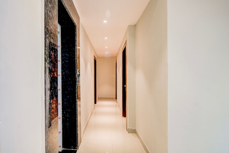 Hotel O The Max Glory, Vijay Nagar Indore, Indore