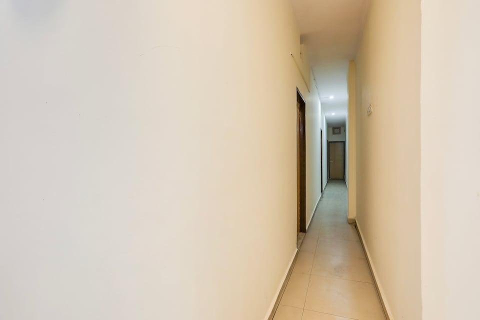 Hotel O Royal Stay, Faridabad, Faridabad