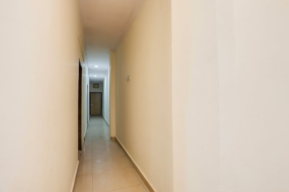 Hotel O Royal Stay, Faridabad, Faridabad