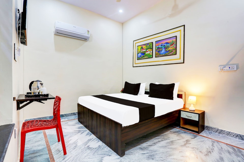 Hotel O swarnim hotel, Neemrana, नीमराना