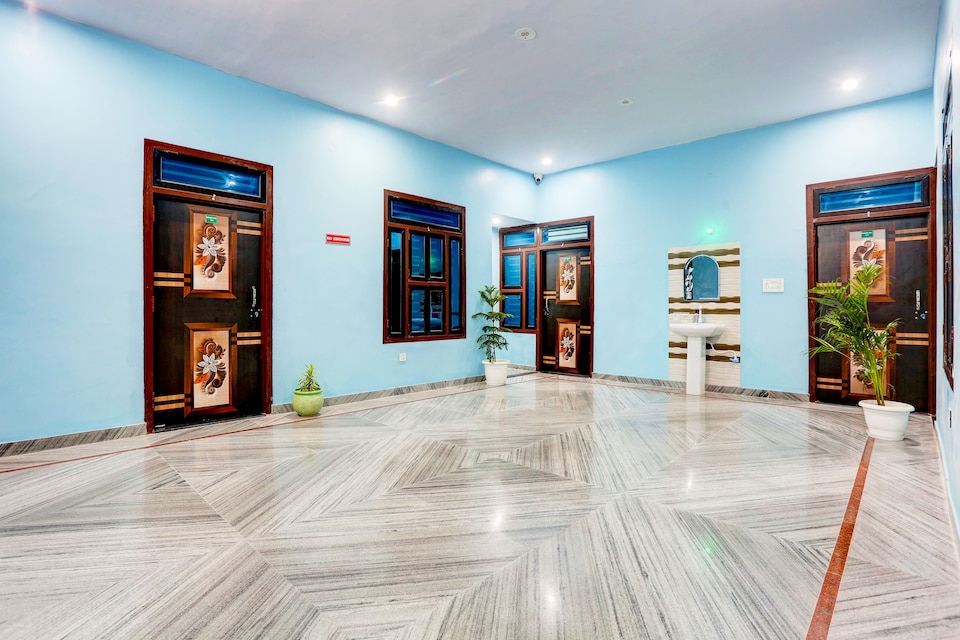 Hotel O swarnim hotel, Neemrana, Neemrana
