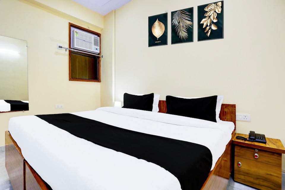 Hotel O Mother Touch, Noida City, Noida