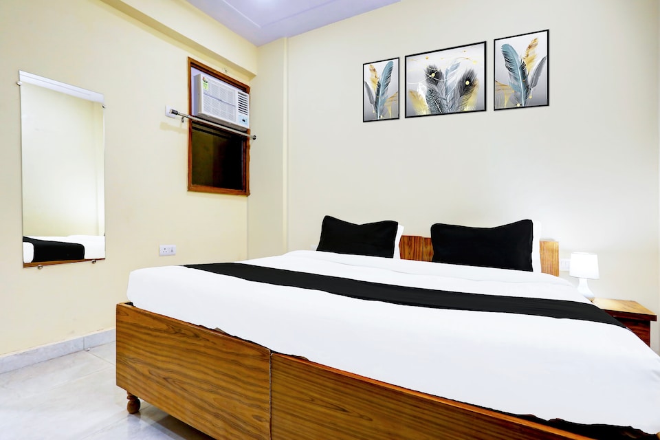 Hotel O Mother Touch, Noida City, Noida