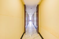 Hotel O Shubham Suites