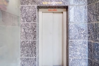 OYO 828195 Hotel Platinum