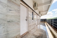 Hotel O  PRM Classic Lodge