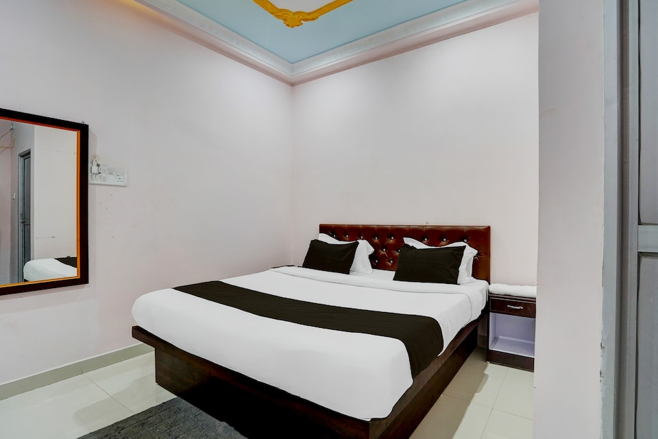 Super Collection O Patna Airport Formerly Hotel Shahi Mahal, Danapur, Patna
