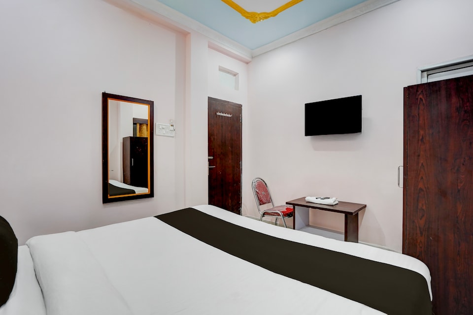 Collection O Patna Airport Formerly Hotel Shahi Mahal, Danapur, Patna