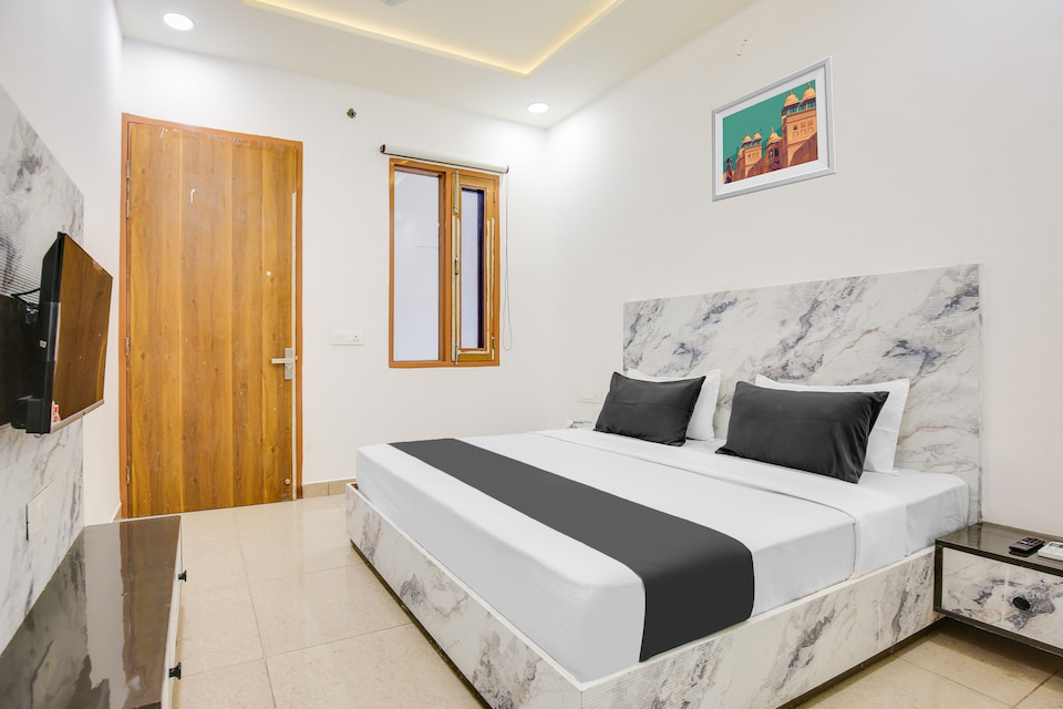 OYO 828247 GRAND STAY, Ferozepur Road Ludhiana, Ludhiana