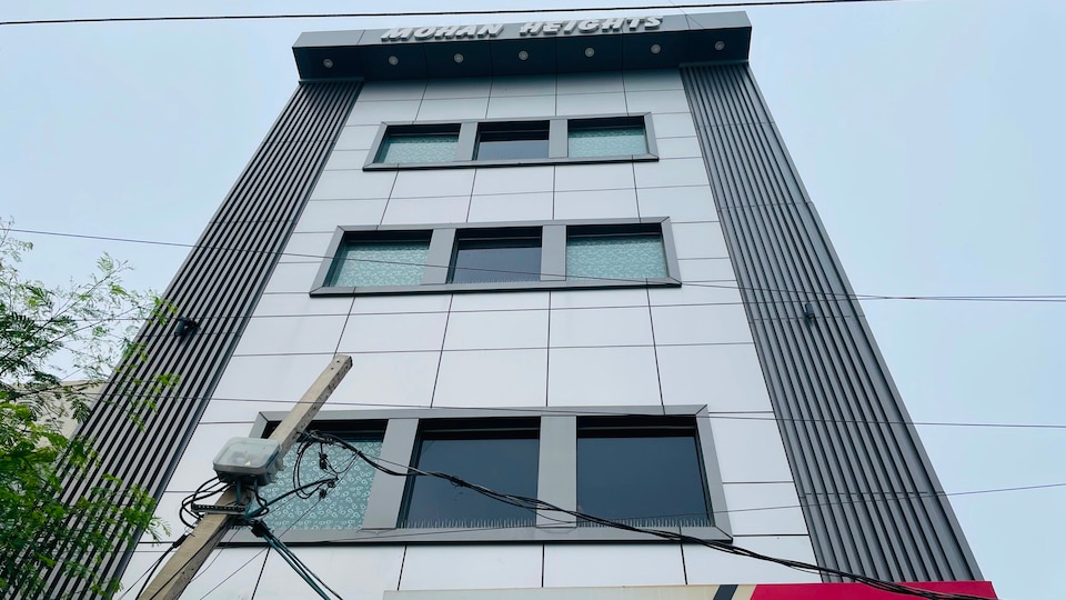 Hotel Town house near Britannia Chowk, Pitampura - Rohini Delhi, Delhi