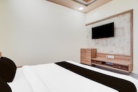 Super Hotel O Naroda GIDC Formerly Yuvraj