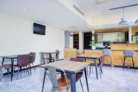 Belvilla Newport City Centre Hotel - Lifestyle