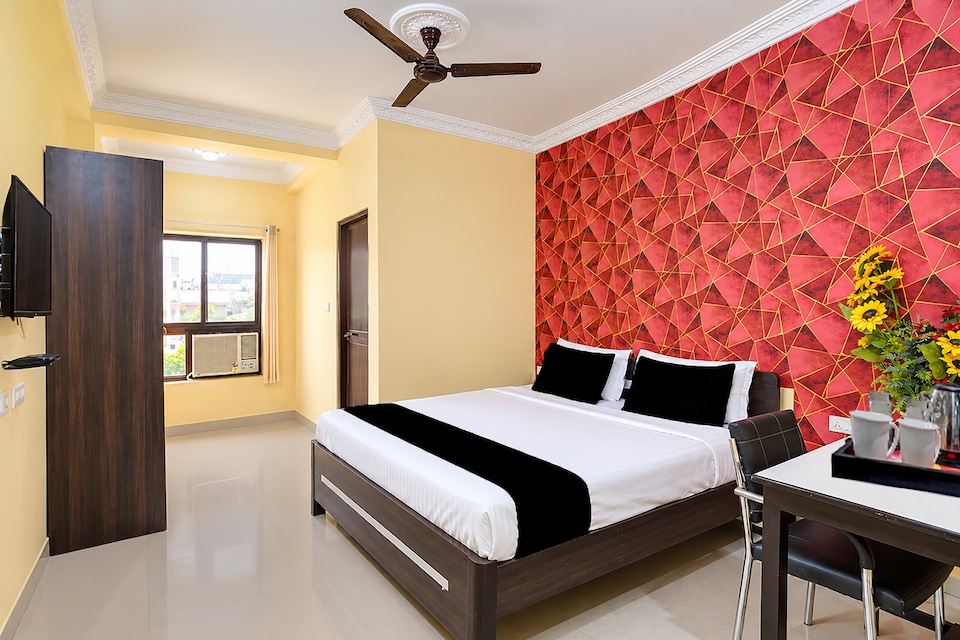 Collection O Patliputra Station Formerly Radhika Inn, Bailey Road, Patna