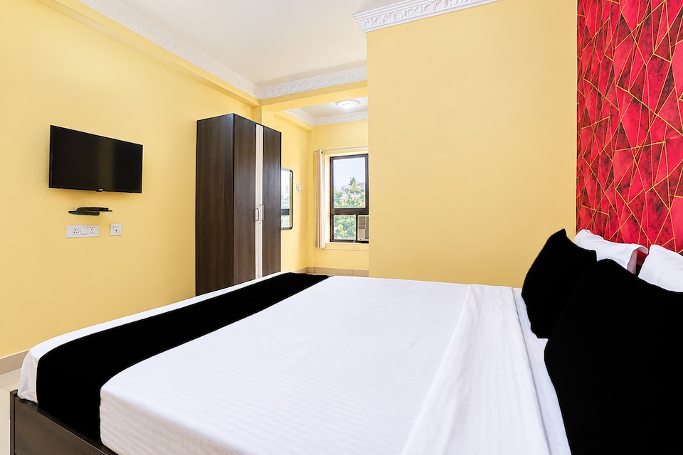 Collection O Patliputra Station Formerly Radhika Inn, Bailey Road, Patna