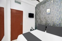 Hotel O New Grand Palace