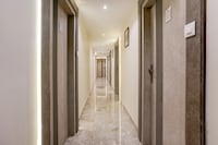 Collection O Ghodbunder Road Formerly Sanwith Residency