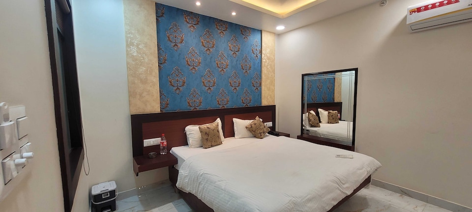 Hotel O Dev Inn, Vikas Nagar Lucknow, Lucknow