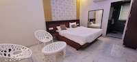Hotel O Dev Inn
