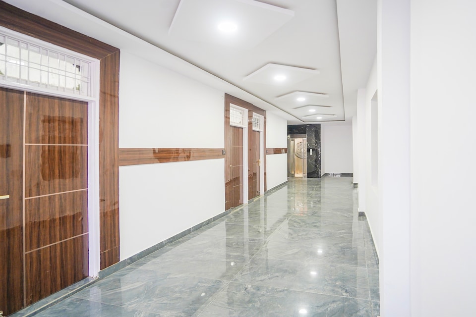 Hotel O Shivankar Paradise, Aliganj Lucknow, Lucknow