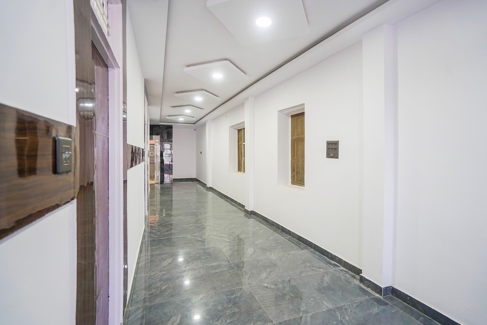 Hotel O Shivankar Paradise, Aliganj Lucknow, Lucknow