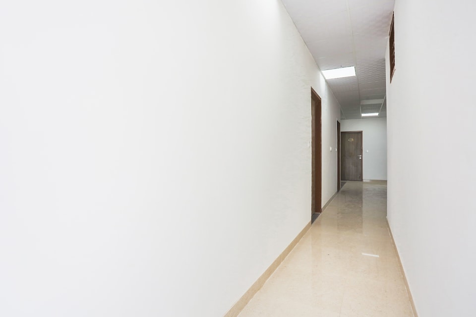 Hotel O Blue Stone Stay, Medanta, Gurgaon