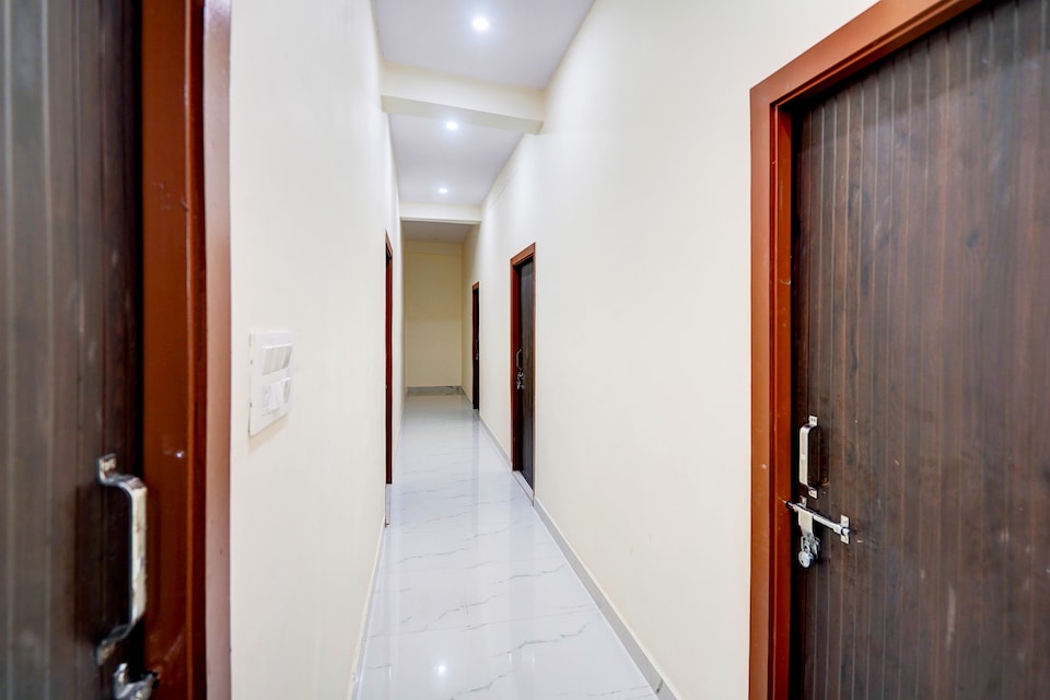 Hotel O Hotel Denmark, Faizabad Road, Lucknow