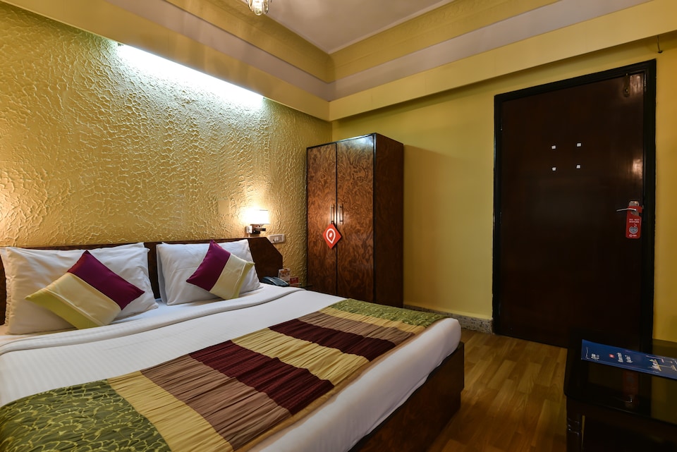 OYO Rooms 174 Dadar TT, Mumbai Dadar-Worli-Parel, मुंबई