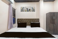 Super Hotel O Shri Buddheshwar Temple Lucknow