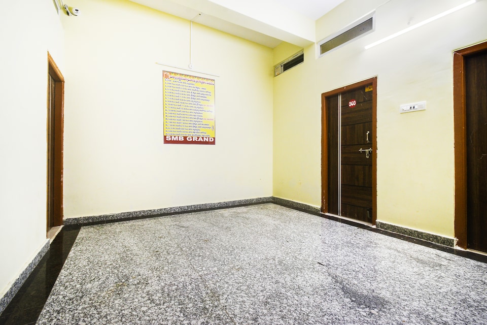 Hotel O SMB GRAND, LB Nagar-Uppal, Hyderabad