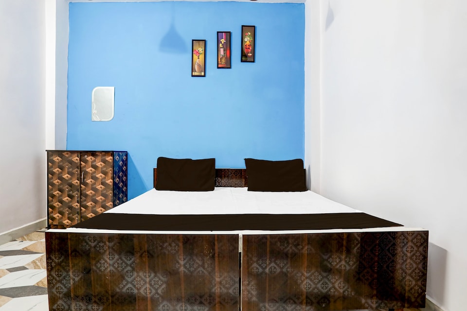 Hotel O Om Sign Bhavan, Cantonment, Varanasi