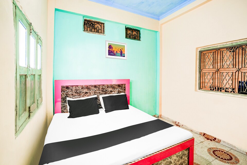 OYO 828570 LOIN SAFARI HOTEL & RESTURANT, Etawah, Etawah