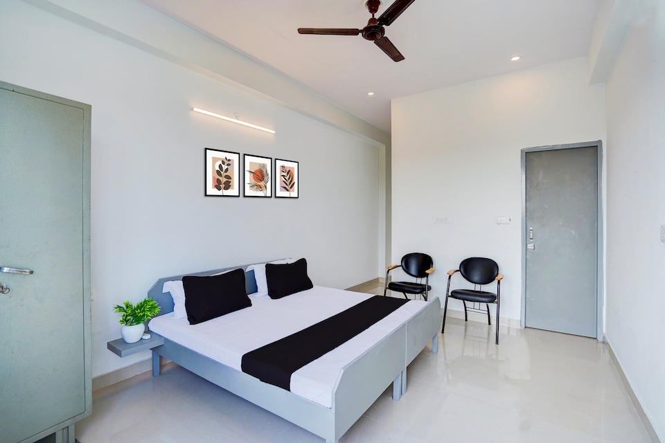 Hotel O Wisteria Home Stay, Greater Noida, Noida