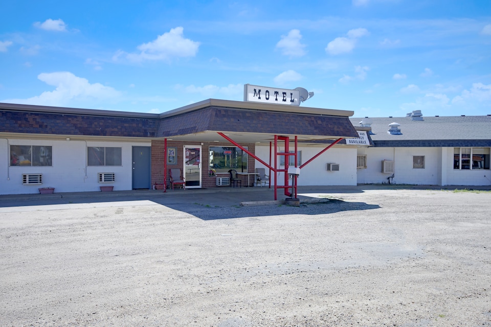 First Inn By OYO Quinter Hwy 70, Quinter, KS, Quinter