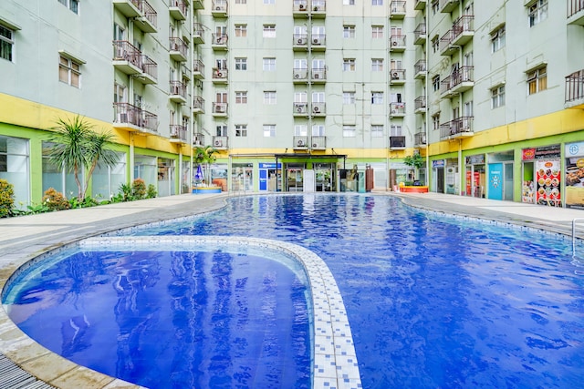 Hotel O The Metro Suites Apartment By One Property